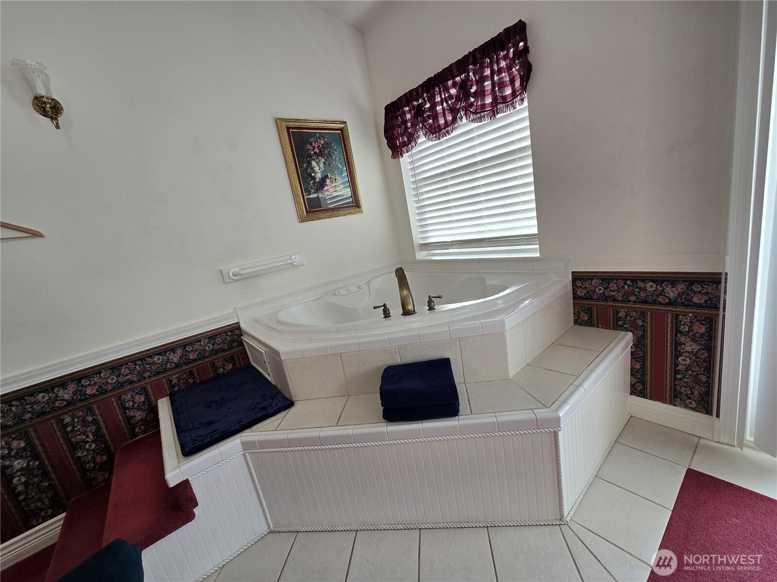 855 NW Ocean Shores Boulevard #201, Ocean Shores, WA 98569