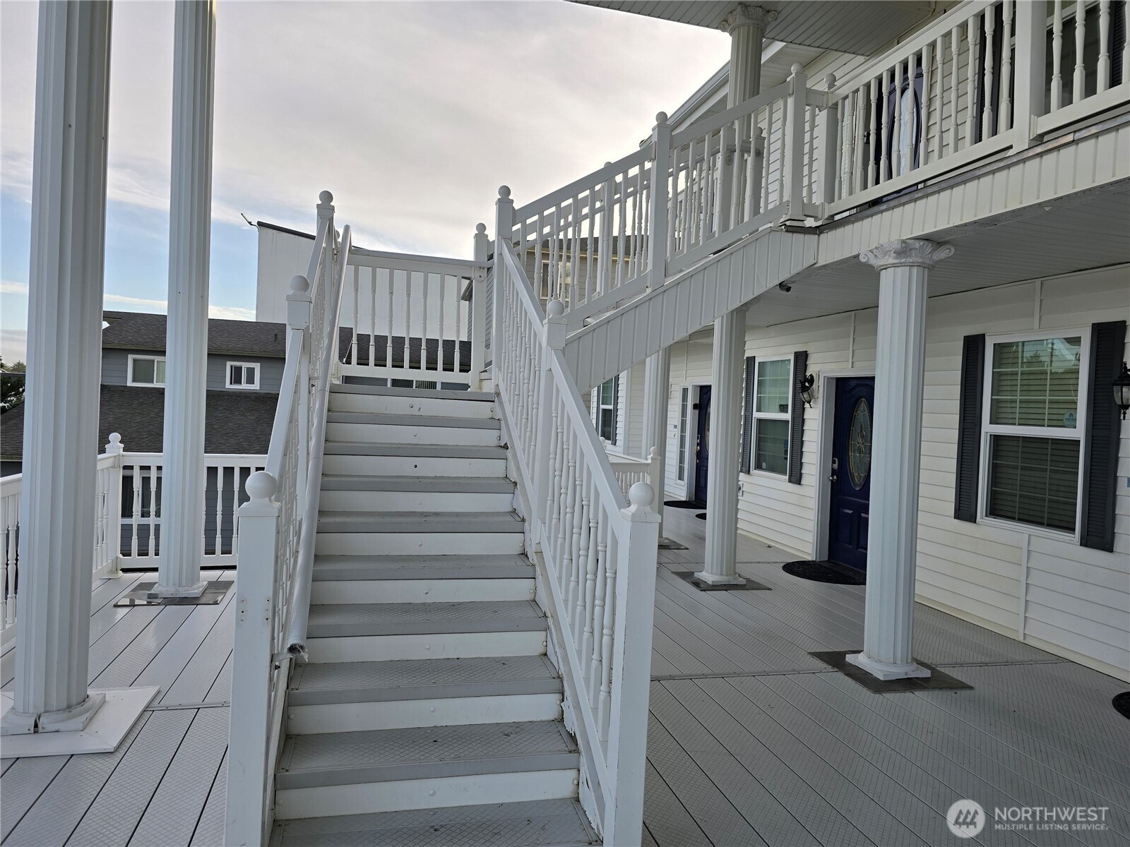 855 NW Ocean Shores Boulevard #201, Ocean Shores, WA 98569