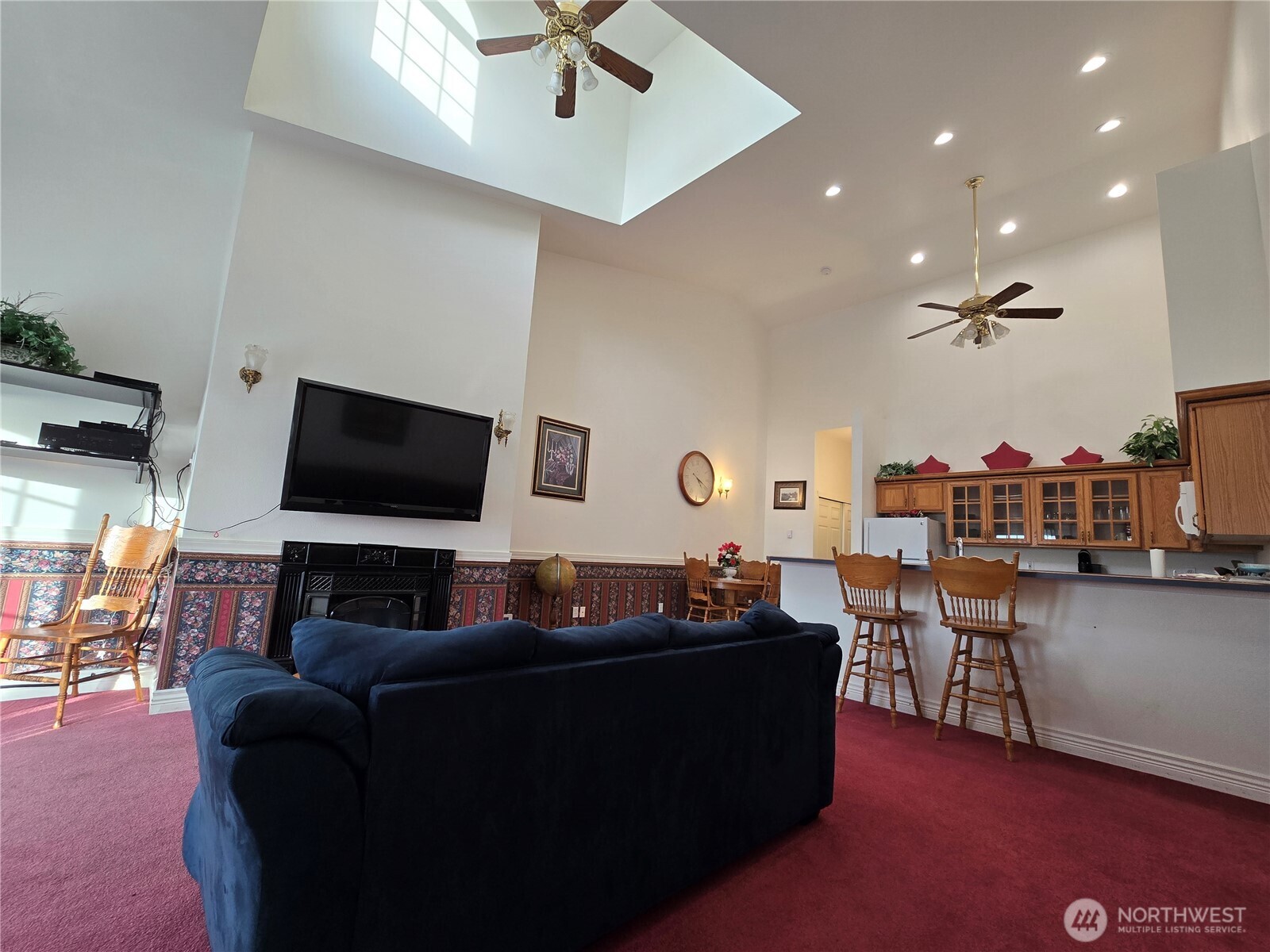 855 NW Ocean Shores Boulevard #201, Ocean Shores, WA 98569