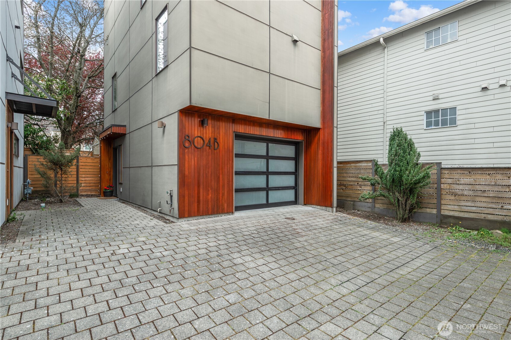 804 NW 63rd Street #B, Seattle, WA 98107
