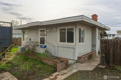 444 -444 1/2 S 4th Avenue , Walla Walla, WA 99362
