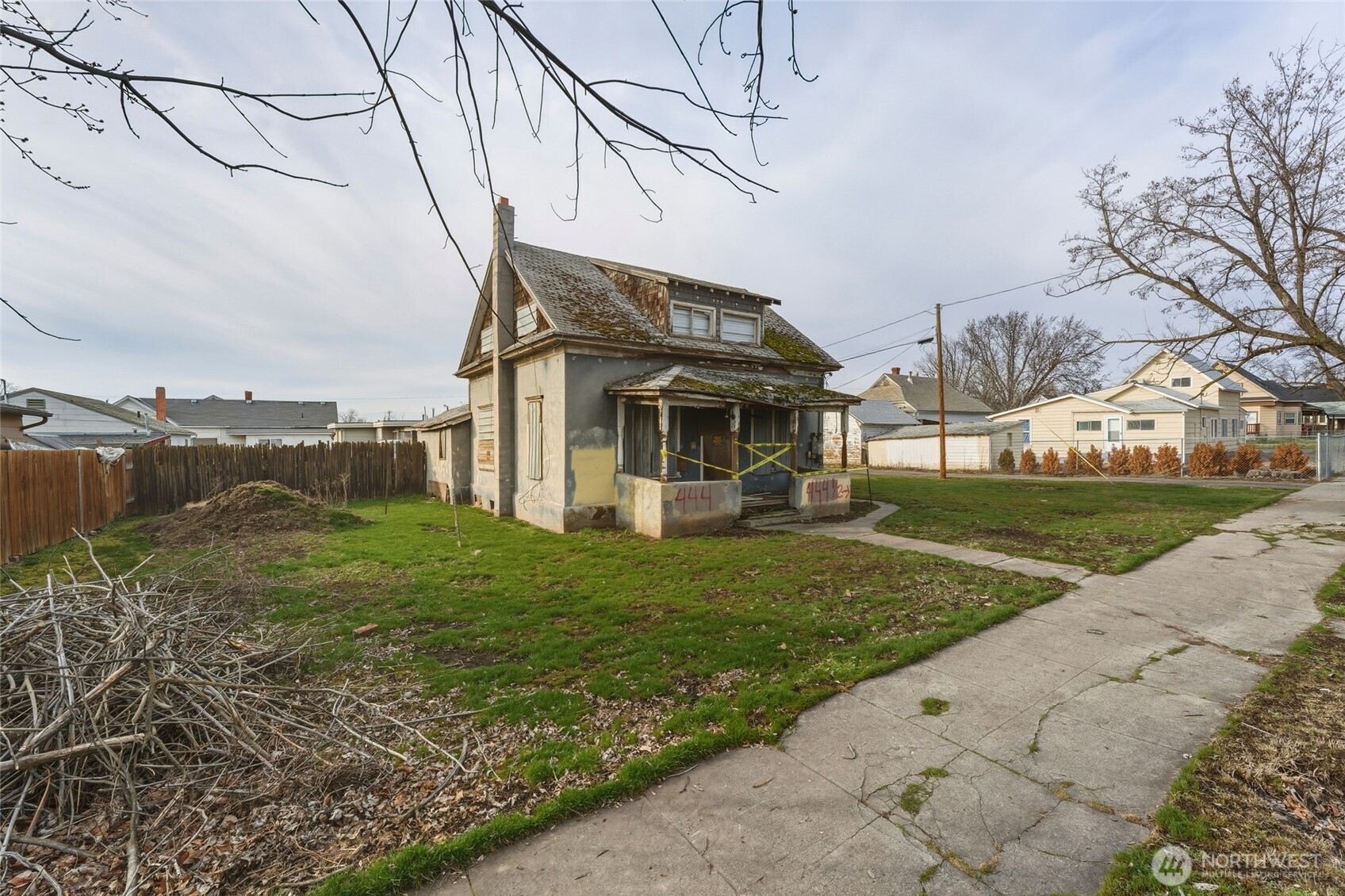 444 -444 1/2 S 4th Avenue , Walla Walla, WA 99362