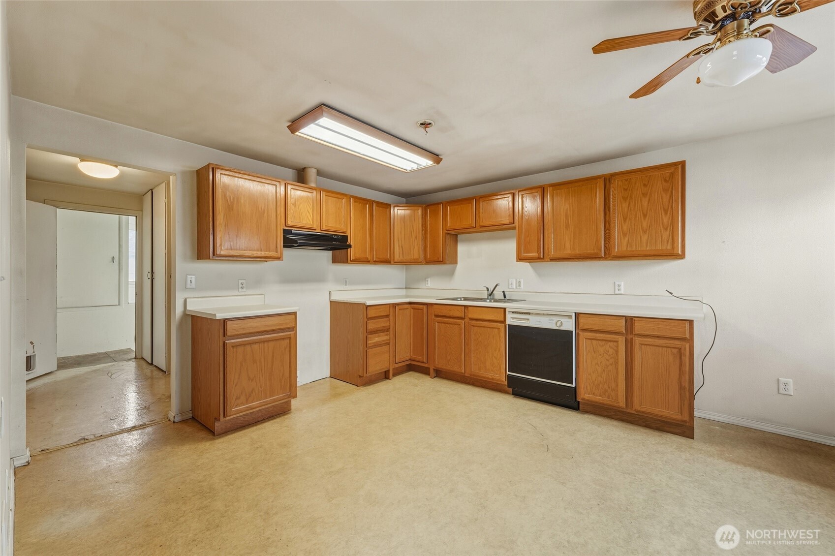 444 -444 1/2 S 4th Avenue , Walla Walla, WA 99362