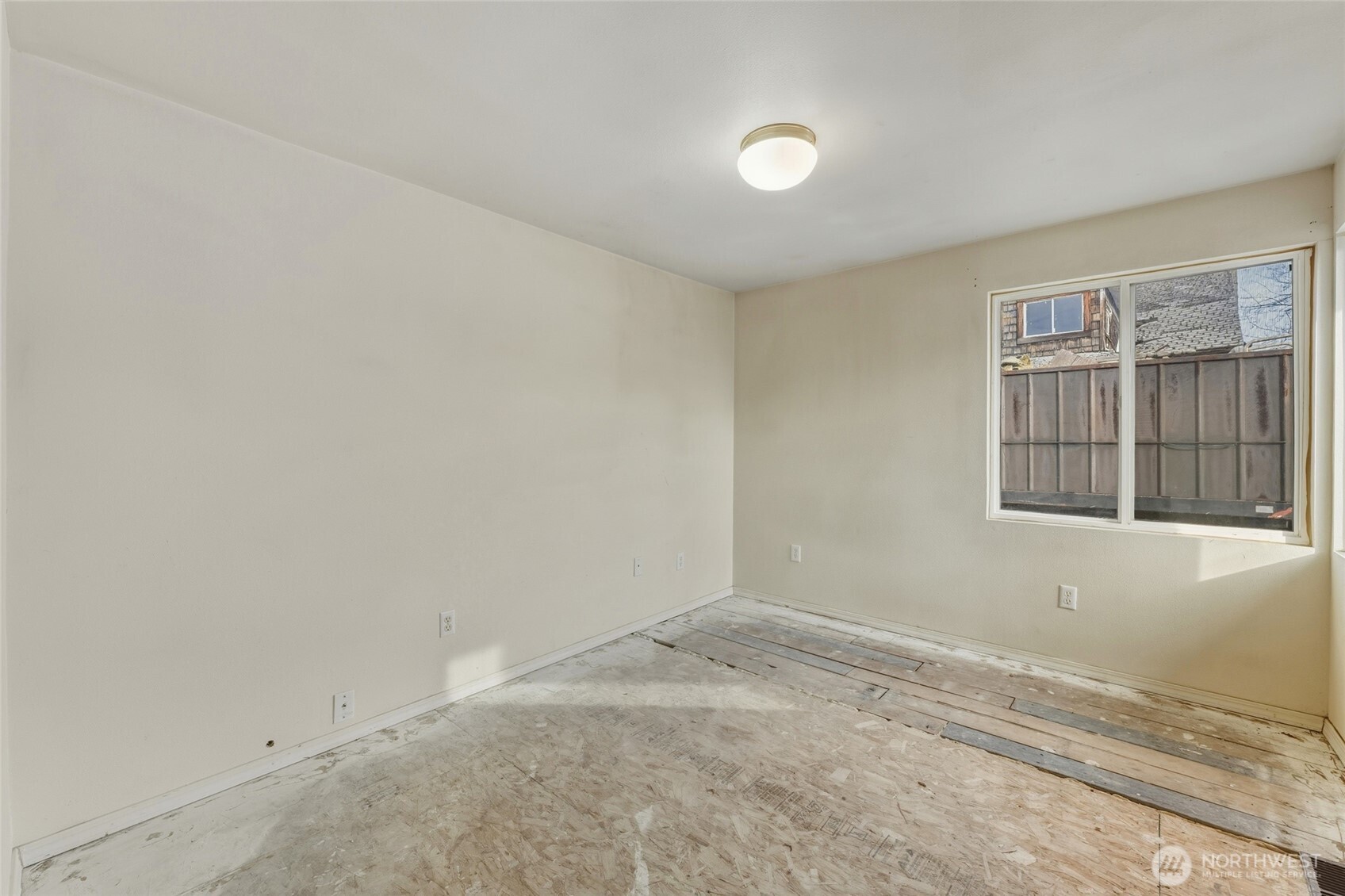 444 -444 1/2 S 4th Avenue , Walla Walla, WA 99362