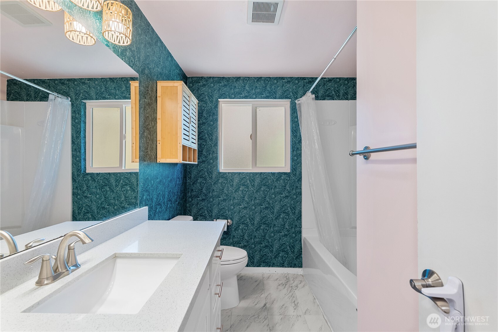 28600 SE 226th Street , Maple Valley, WA 98038