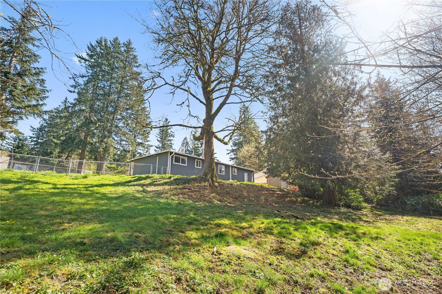 28600 SE 226th Street , Maple Valley, WA 98038