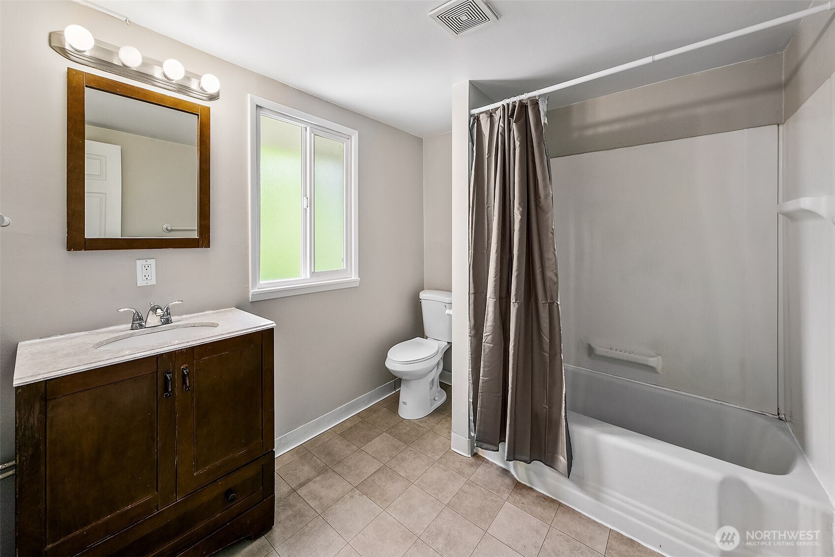 1201 E Denny Way , Seattle, WA 98122