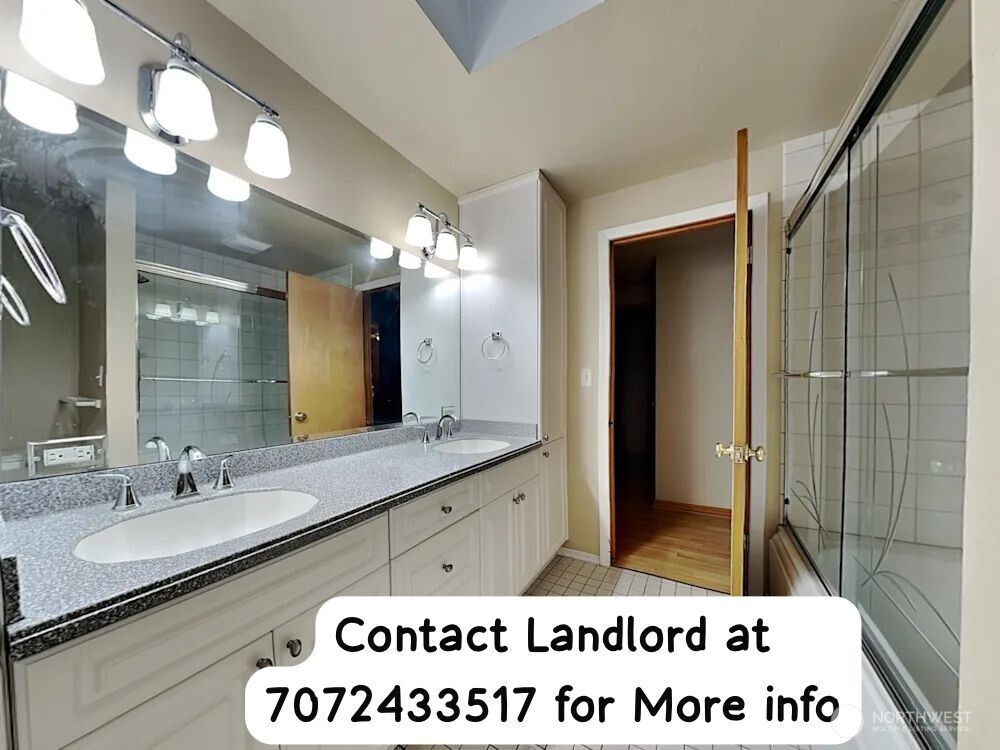 621 S 301st St #1, Federal Way, WA 98003