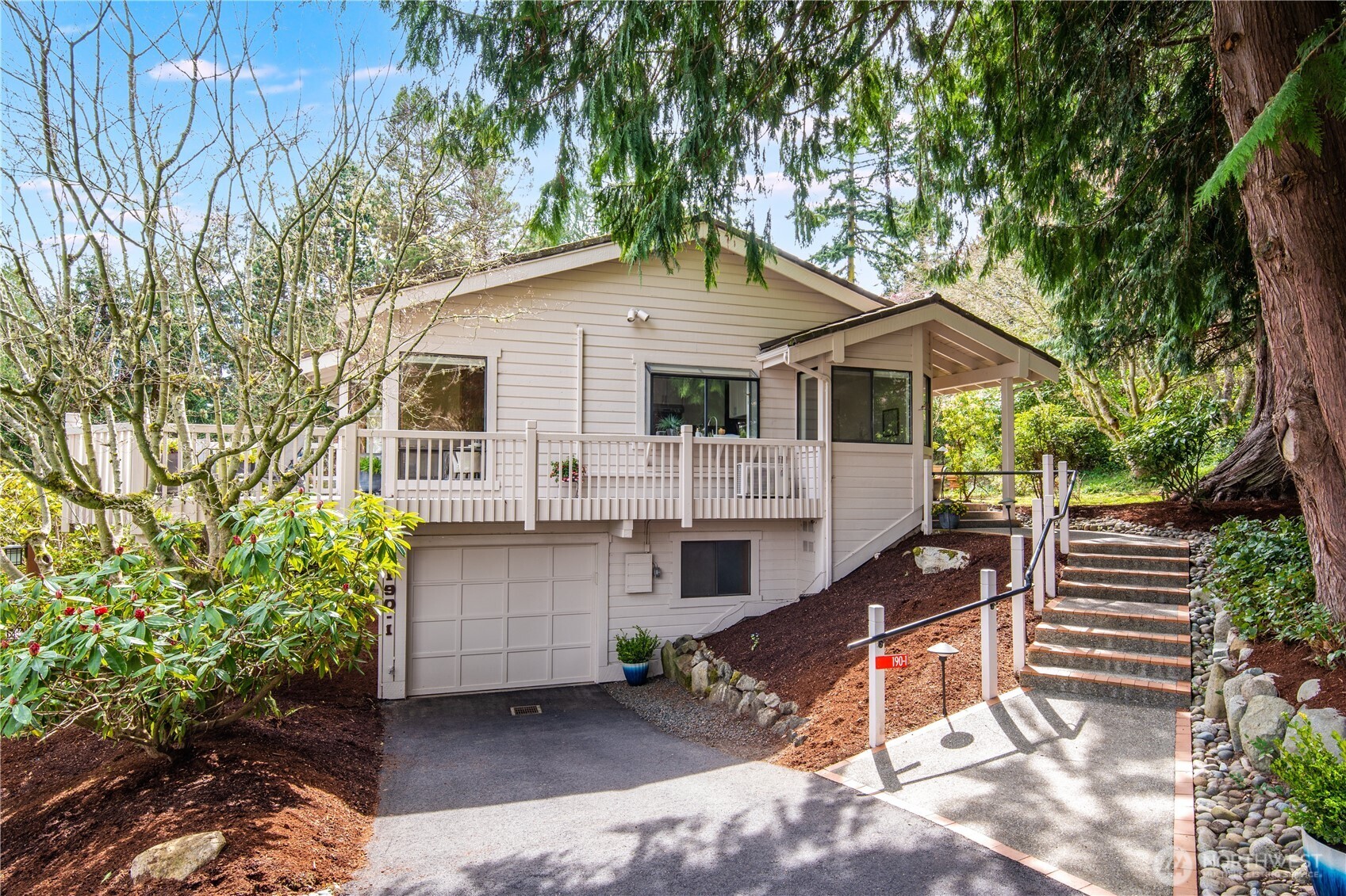 190 Bluffs Drive #1, Port Townsend, WA 98368