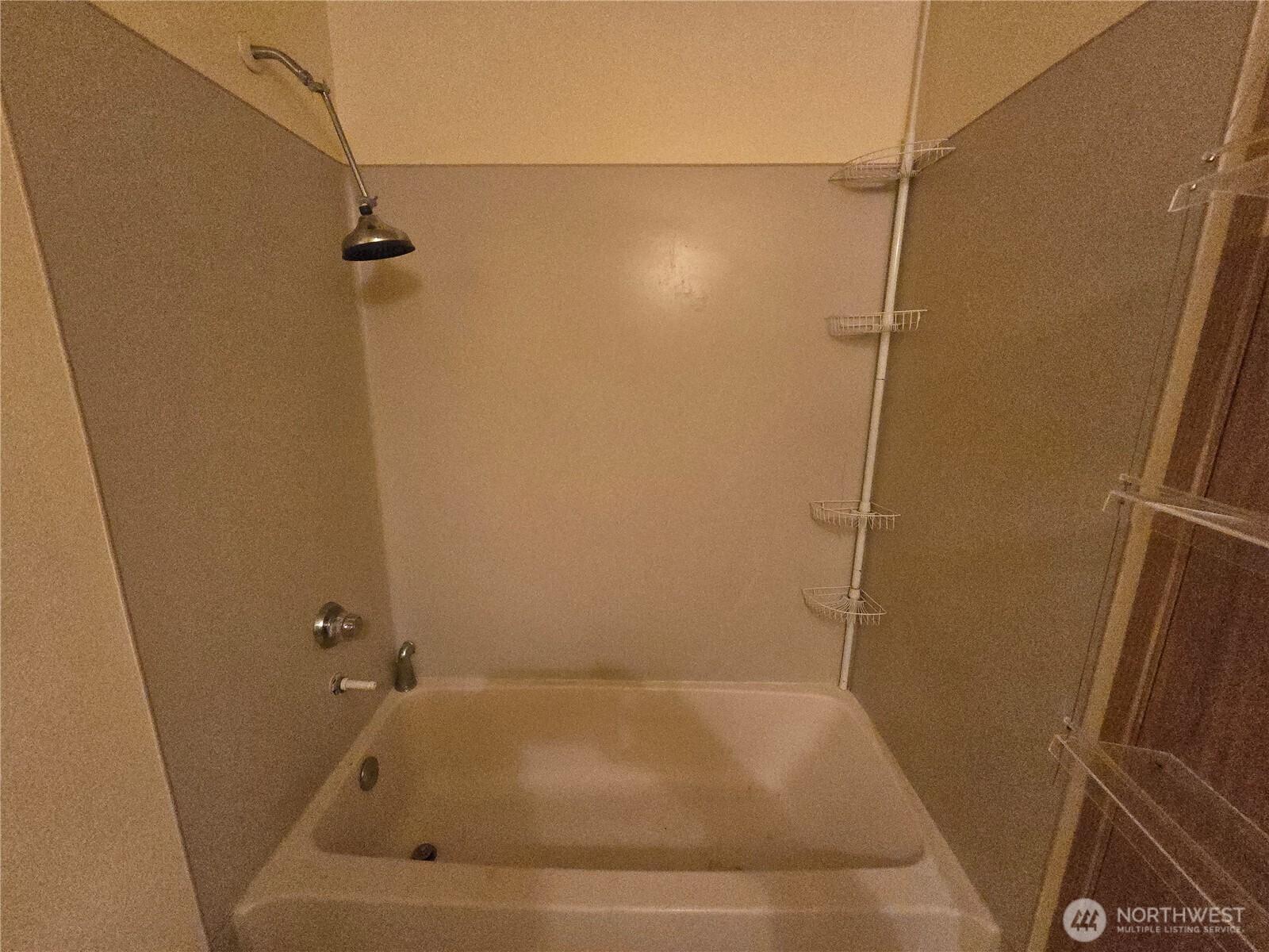 2100 S 336th Street #F4, Federal Way, WA 98009