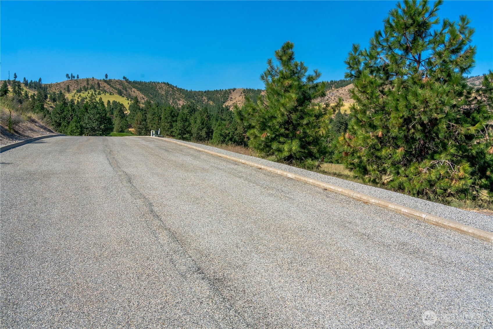 322 Paintbrush Road , Chelan, WA 98816