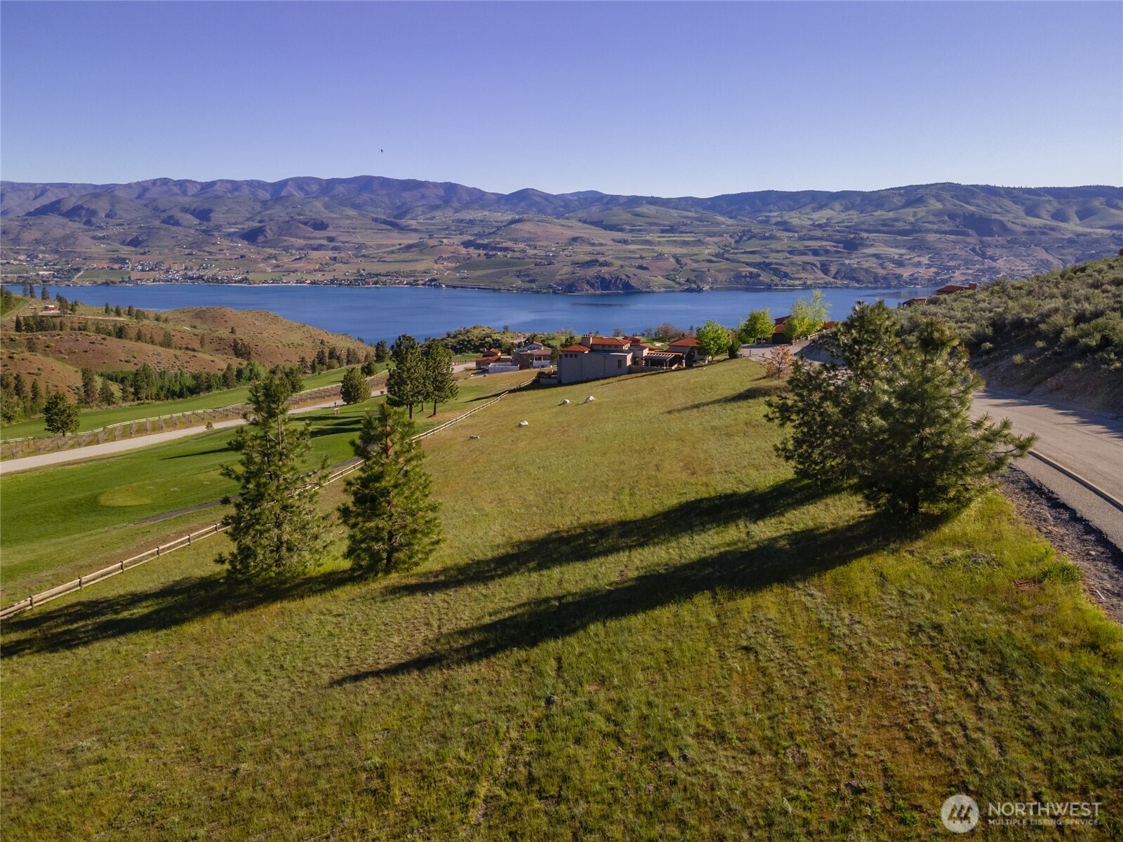 322 Paintbrush Road , Chelan, WA 98816