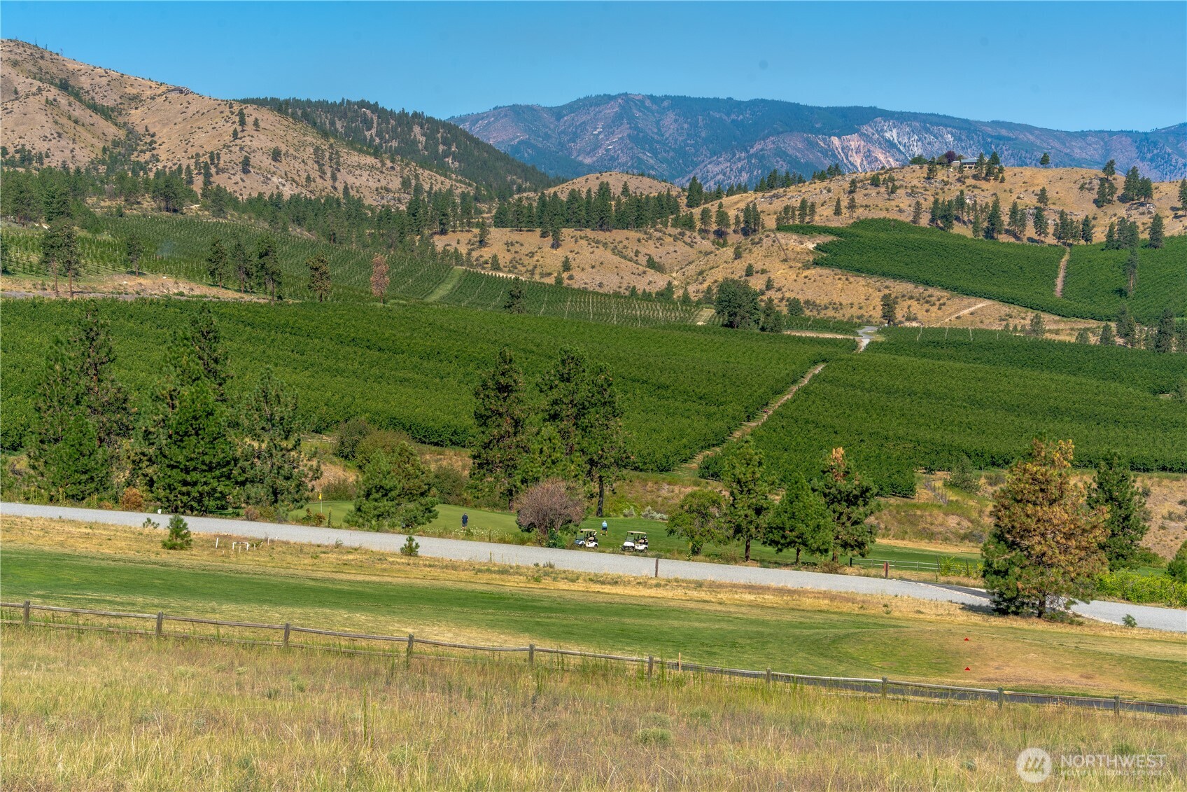 322 Paintbrush Road , Chelan, WA 98816