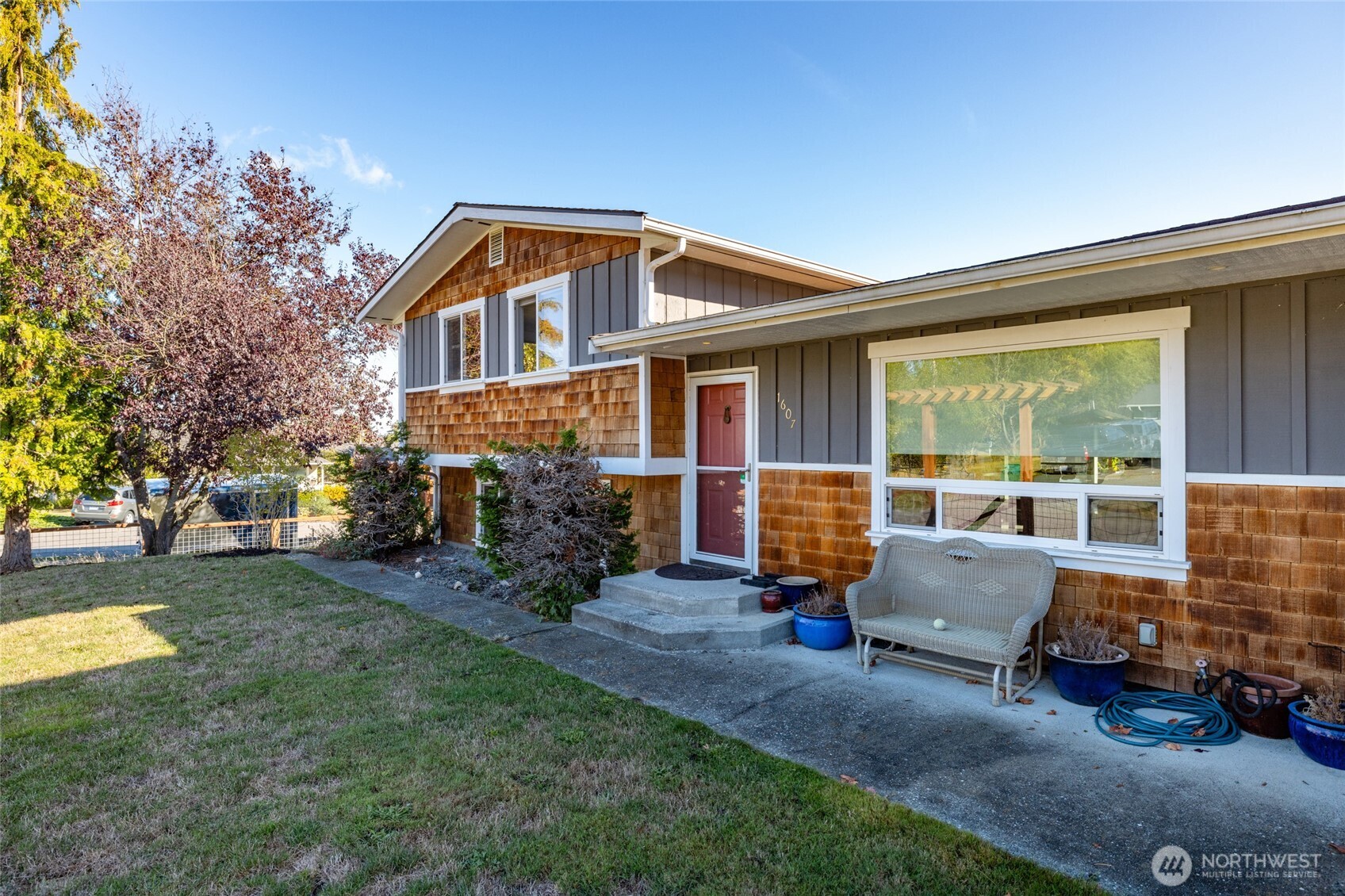 1607 B Avenue , Anacortes, WA 98221