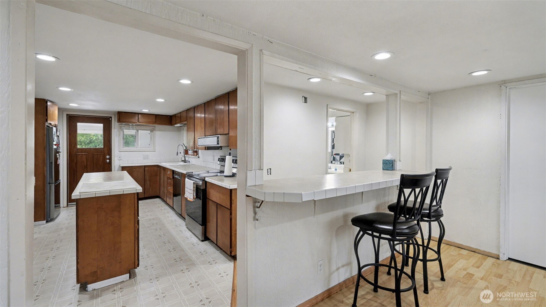 12507 50th Place S, Tukwila, WA 98108