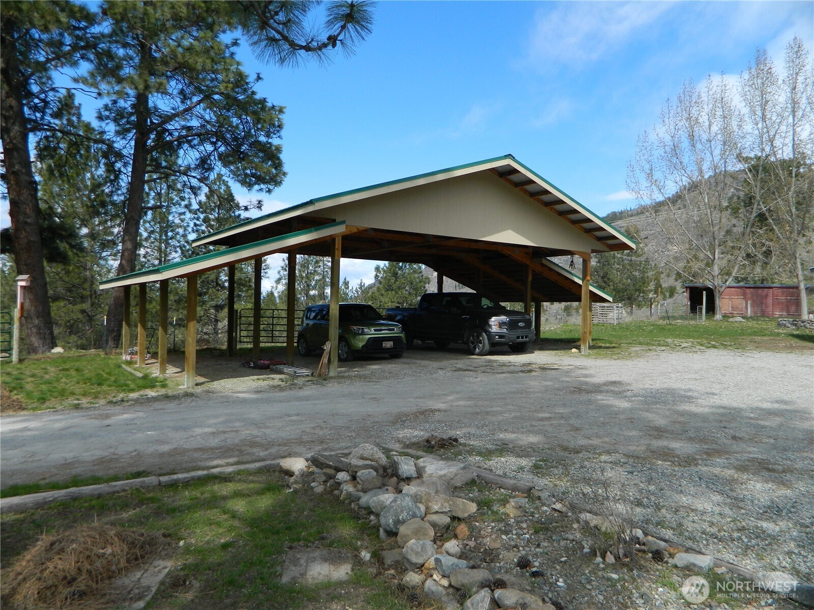 357 Swanson Mill Road , Tonasket, WA 98855