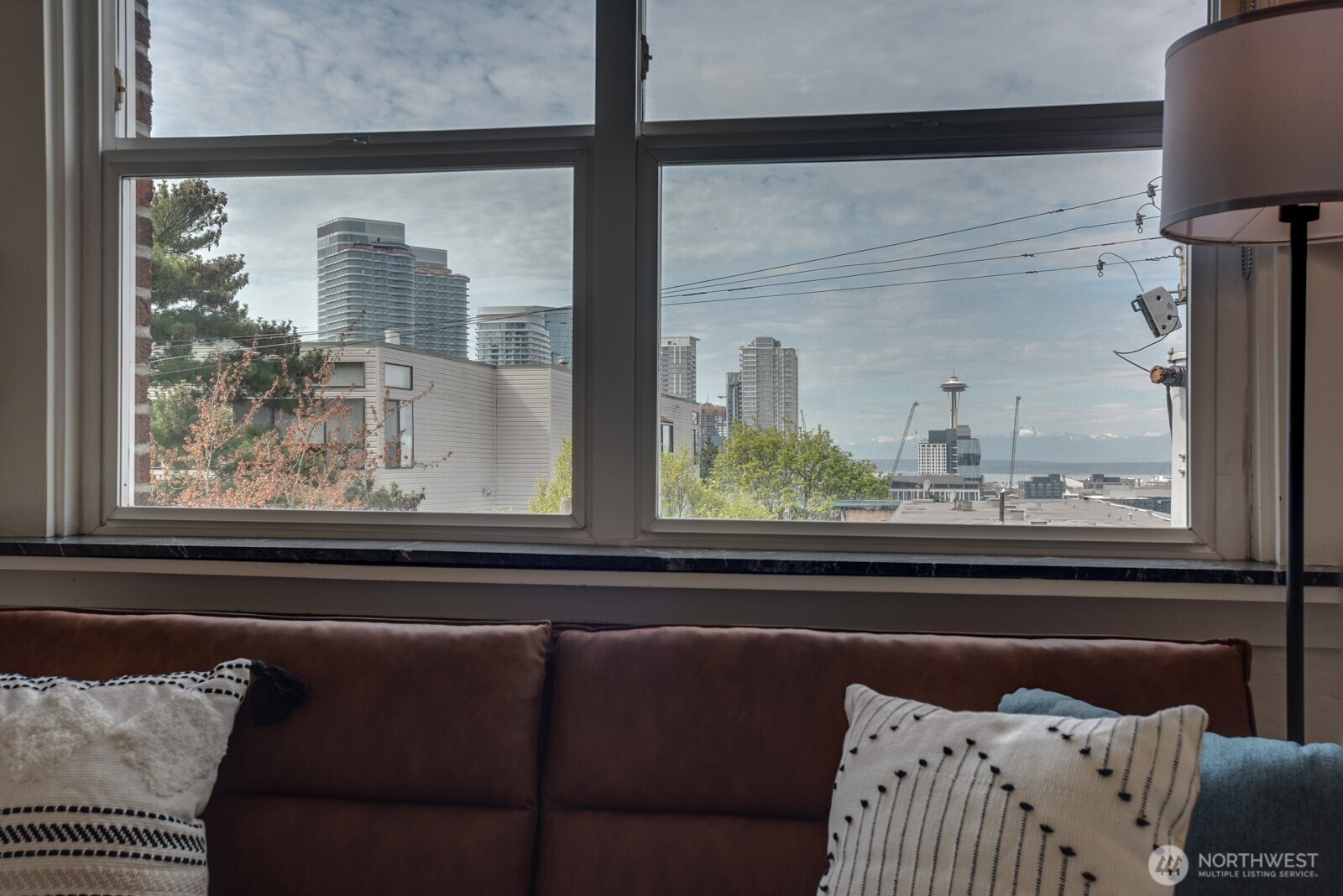 214 Summit Avenue E #402, Seattle, WA 98102