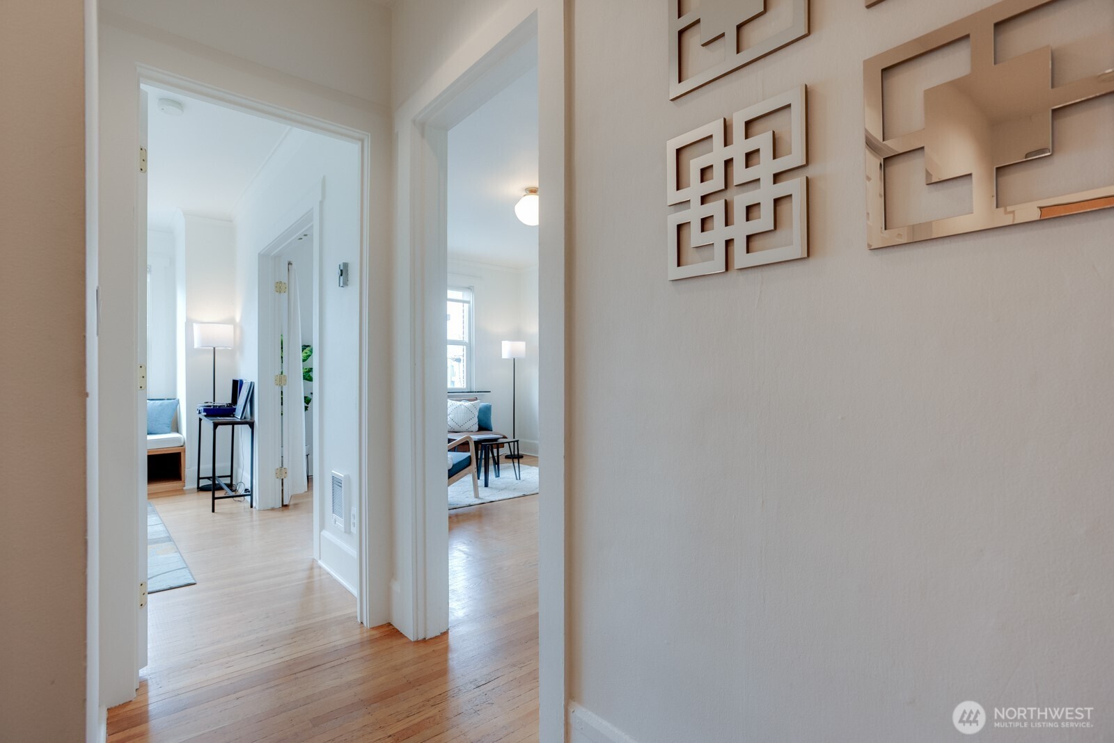 214 Summit Avenue E #402, Seattle, WA 98102