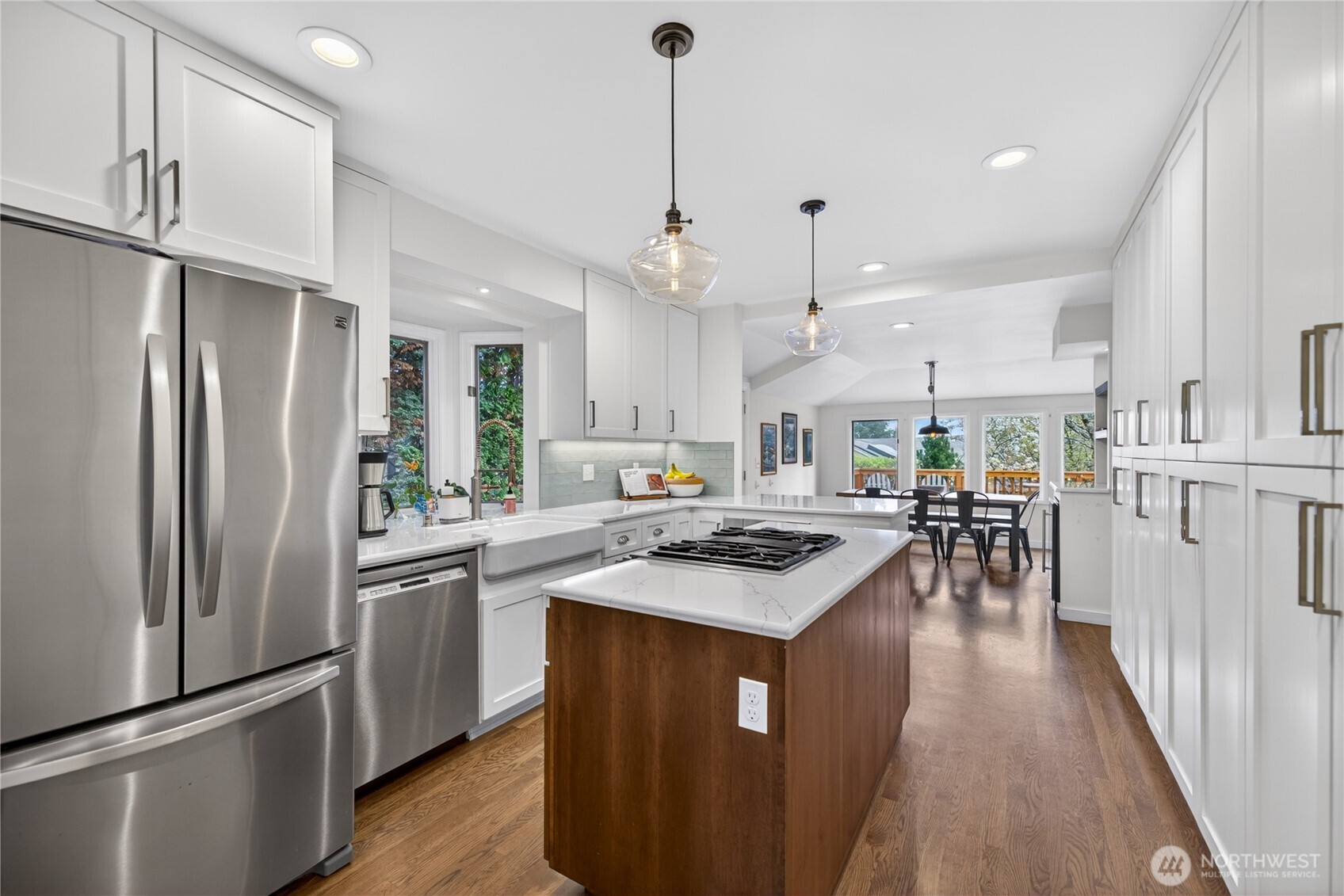 2023 L Avenue , Anacortes, WA 98221