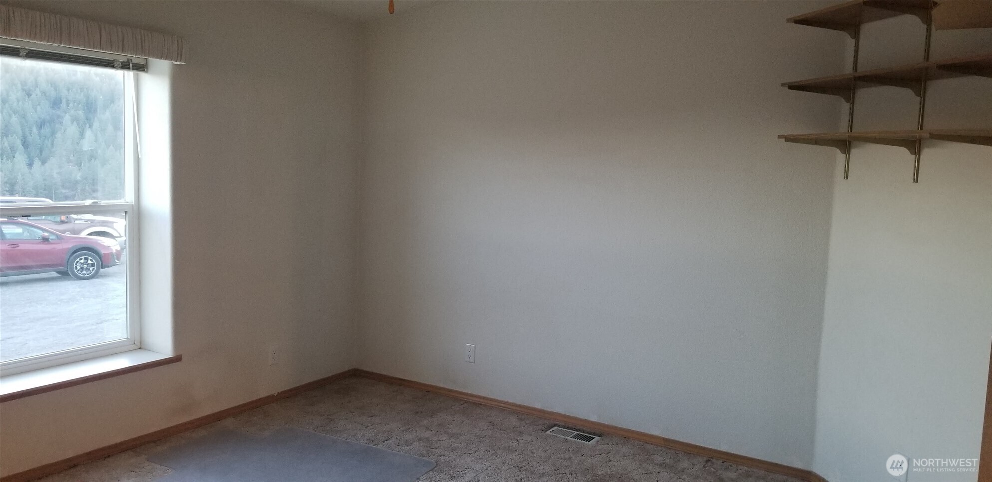 1579 Pine Creek #A, Tonasket, WA 98855