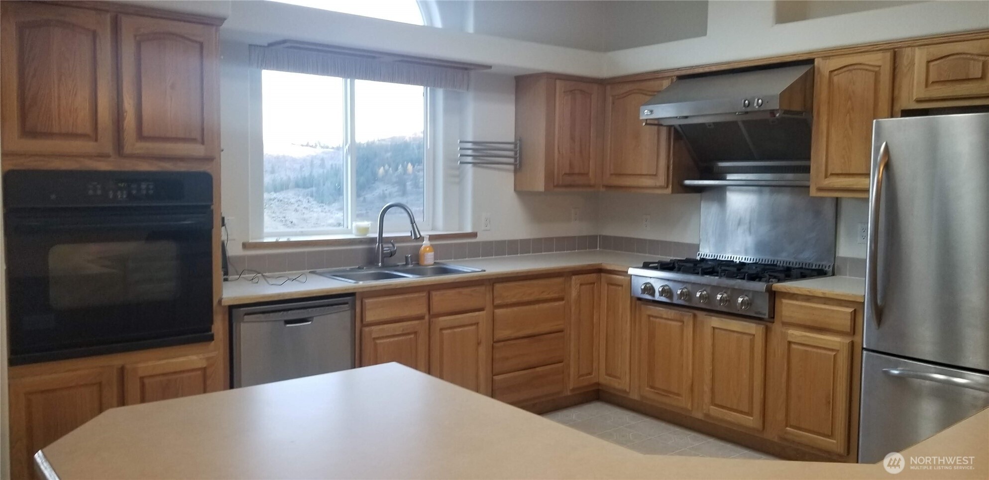 1579 Pine Creek #A, Tonasket, WA 98855