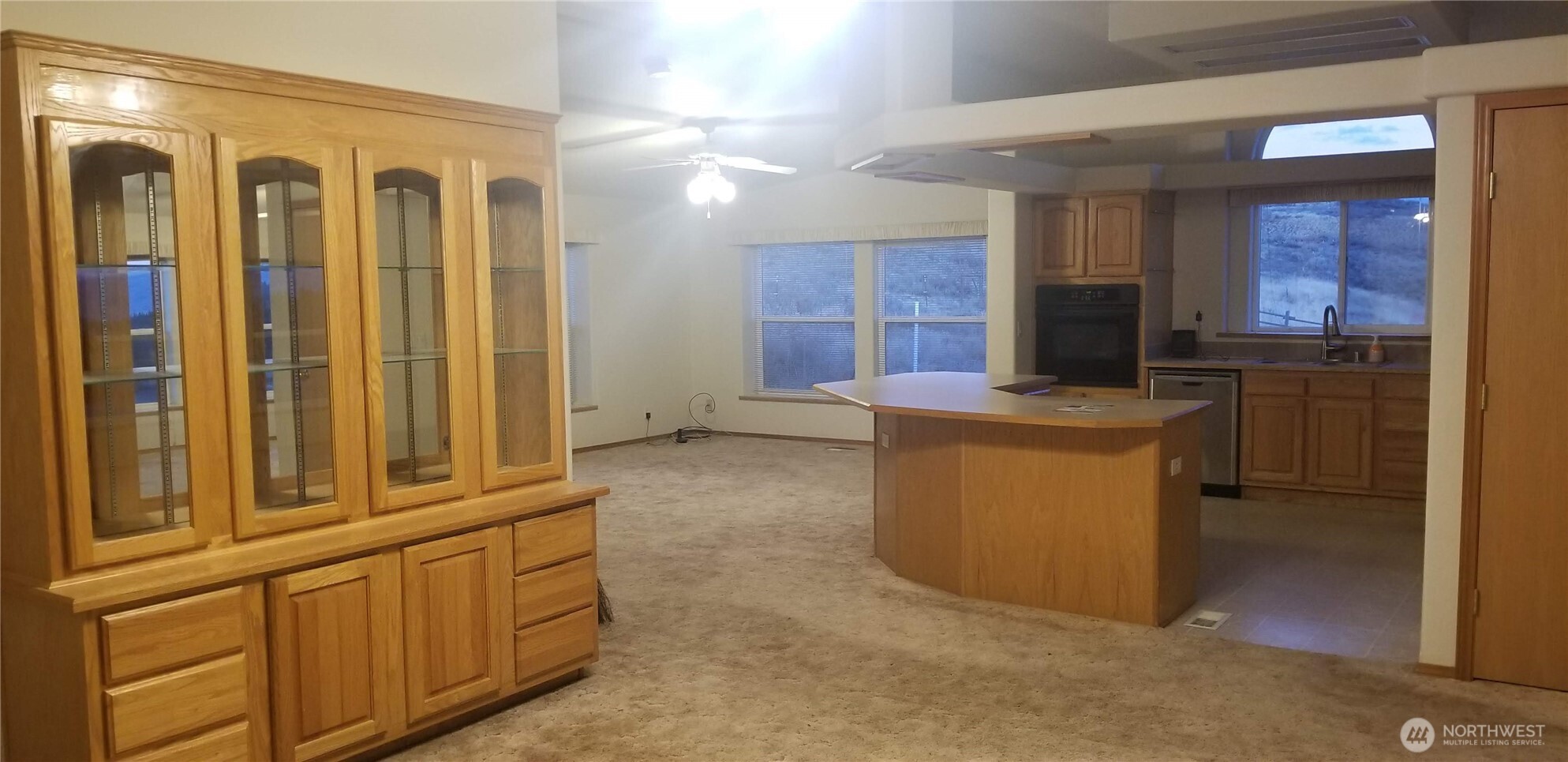1579 Pine Creek #A, Tonasket, WA 98855