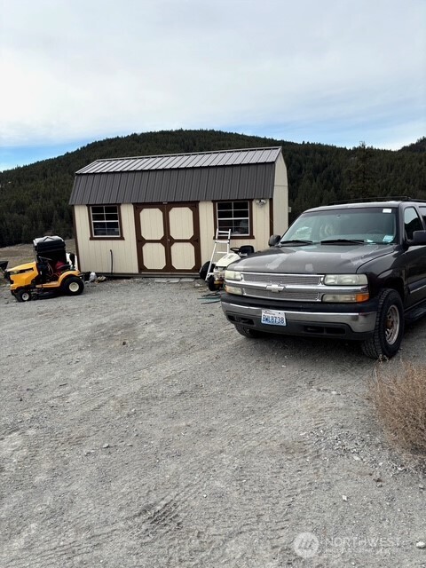 1579 Pine Creek #A, Tonasket, WA 98855