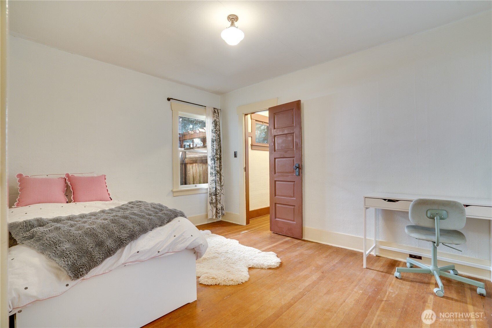 3820 S J Street , Tacoma, WA 98418