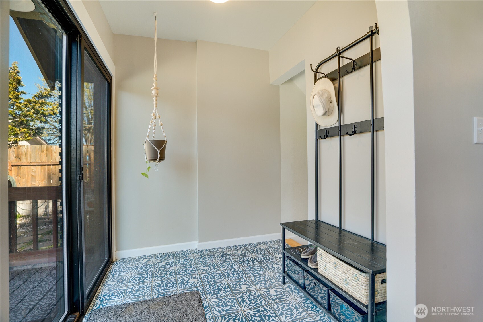 3820 S J Street , Tacoma, WA 98418