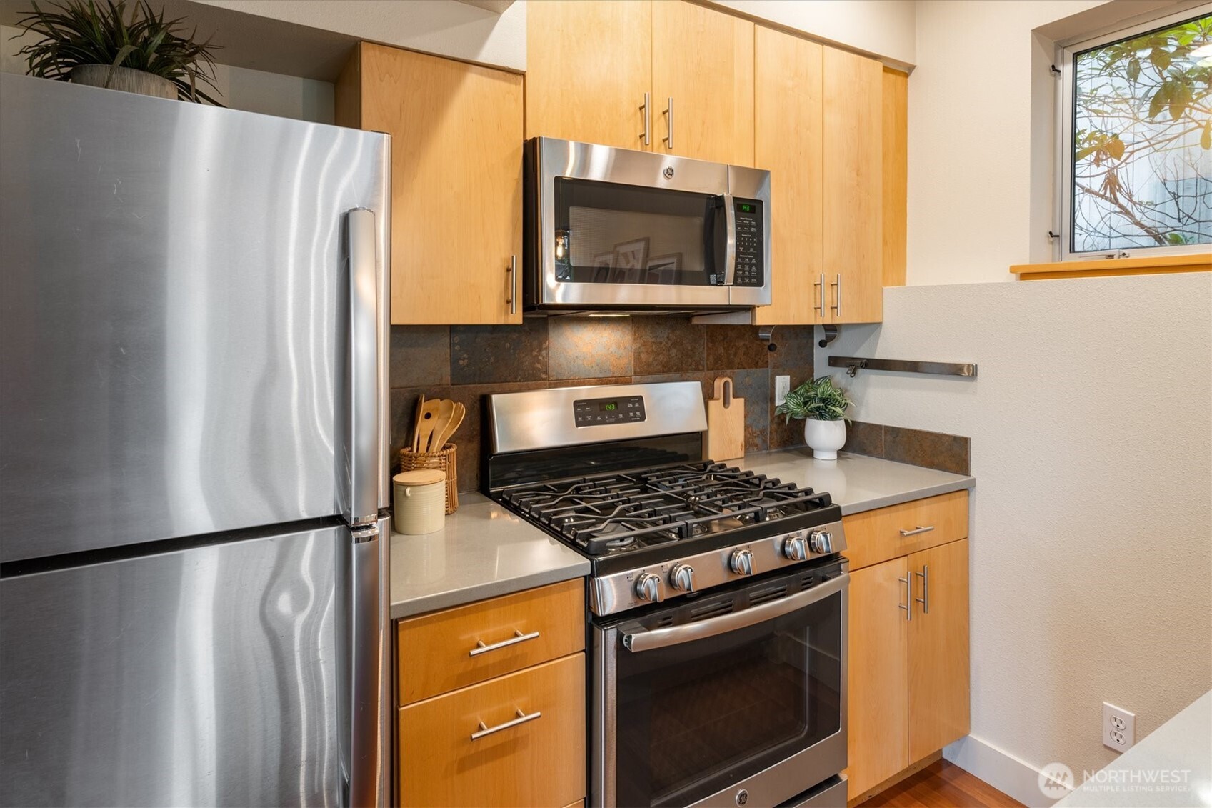 2363 S McClellan Street , Seattle, WA 98144-5323