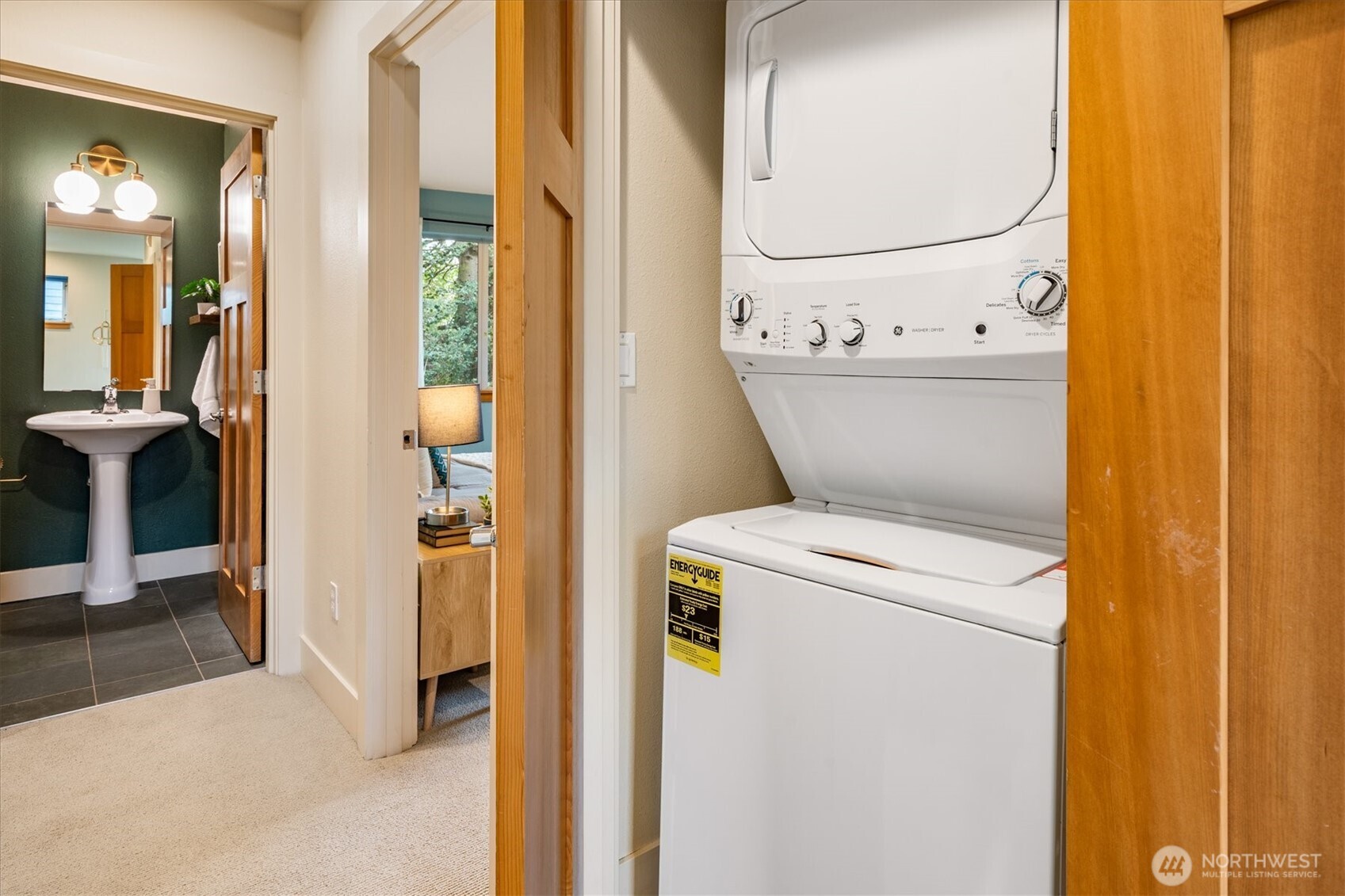 2363 S McClellan Street , Seattle, WA 98144-5323