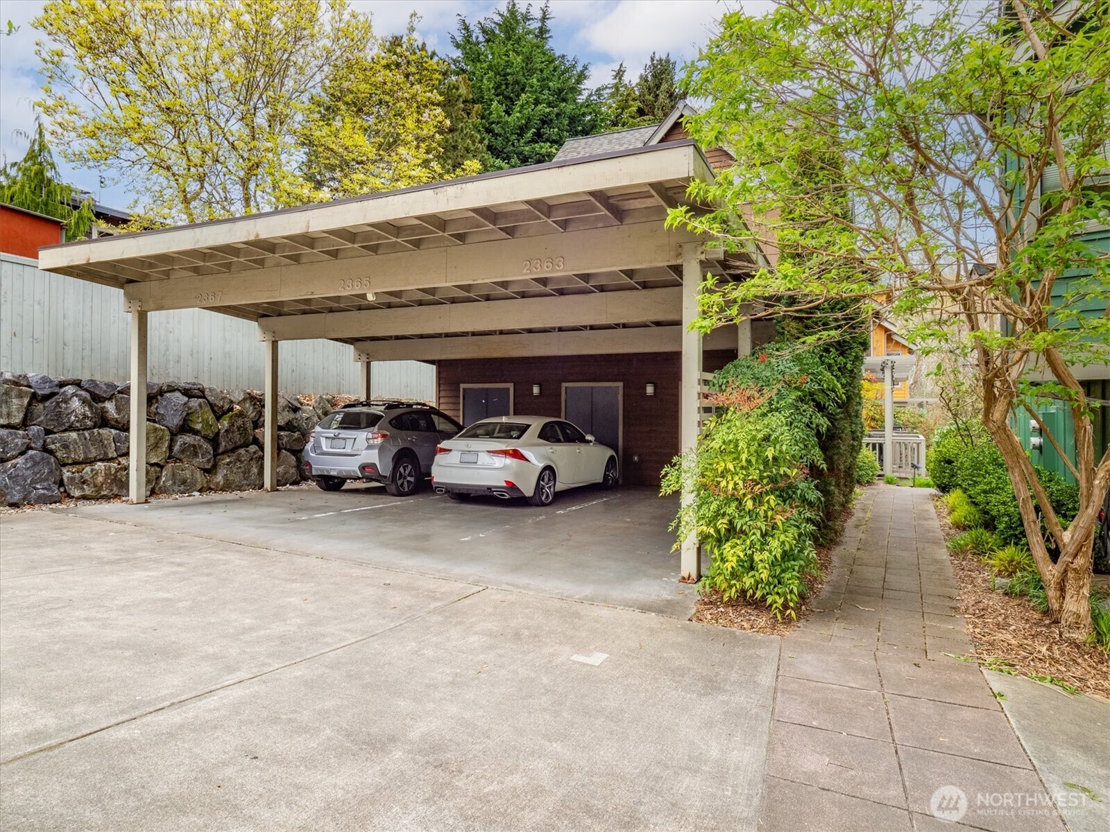 2363 S McClellan Street , Seattle, WA 98144-5323