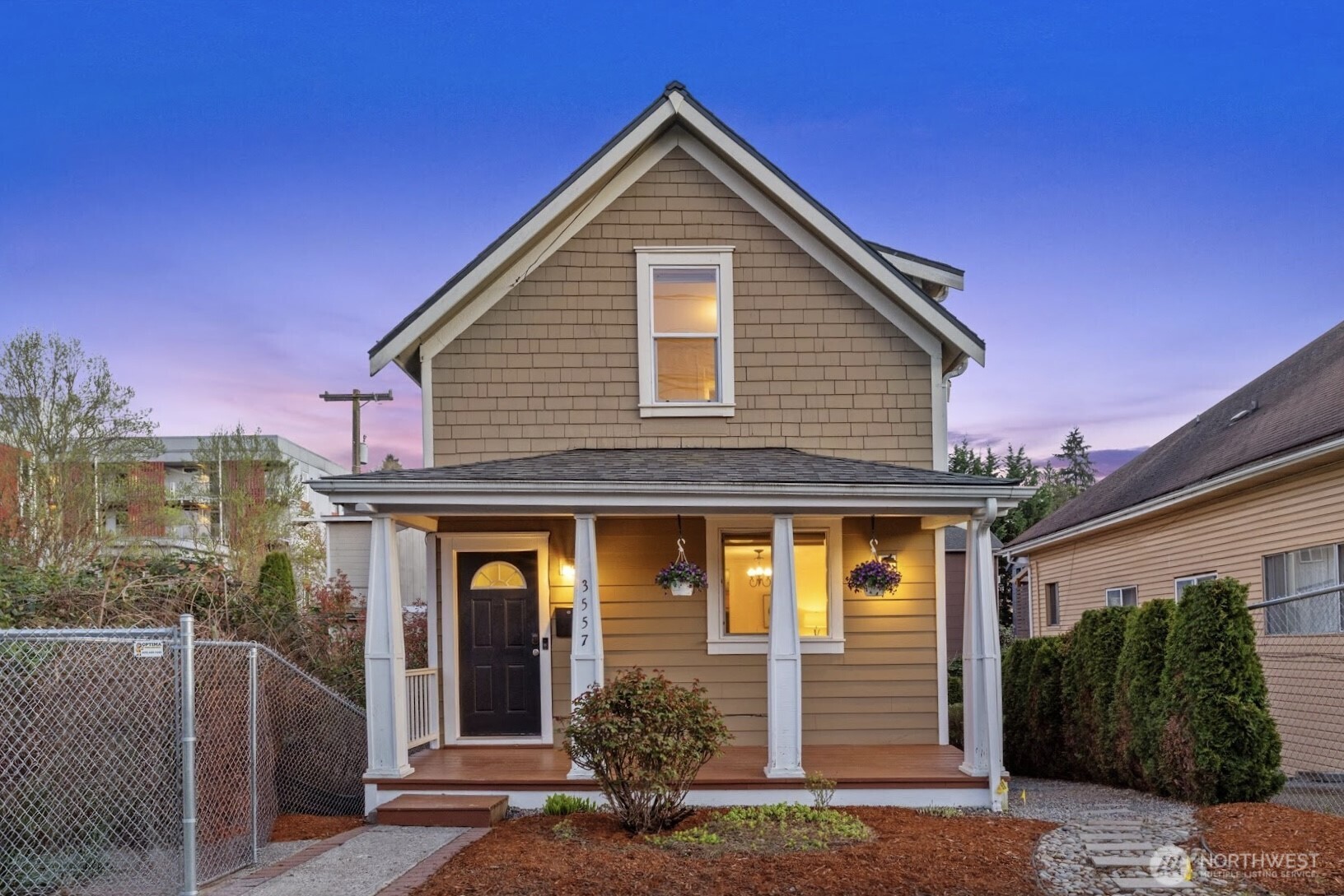 3557 S Hudson Street , Seattle, WA 98118