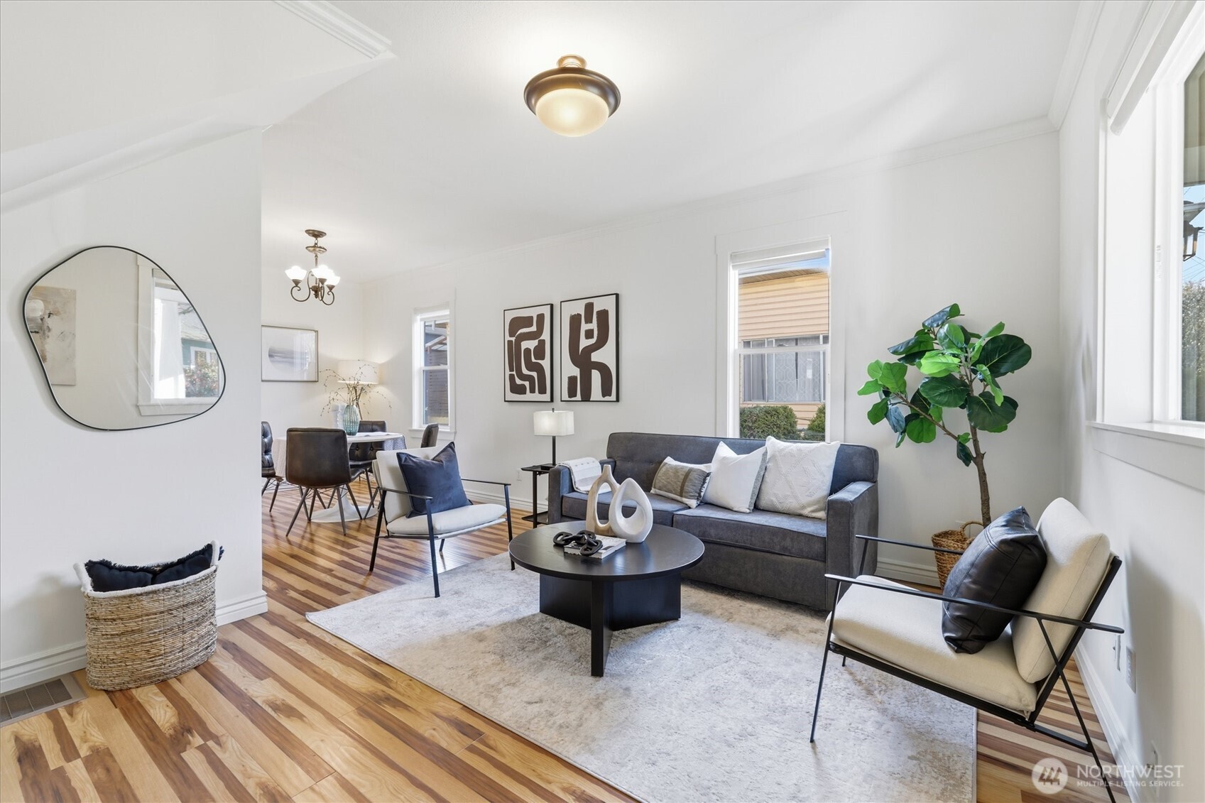 3557 S Hudson Street , Seattle, WA 98118