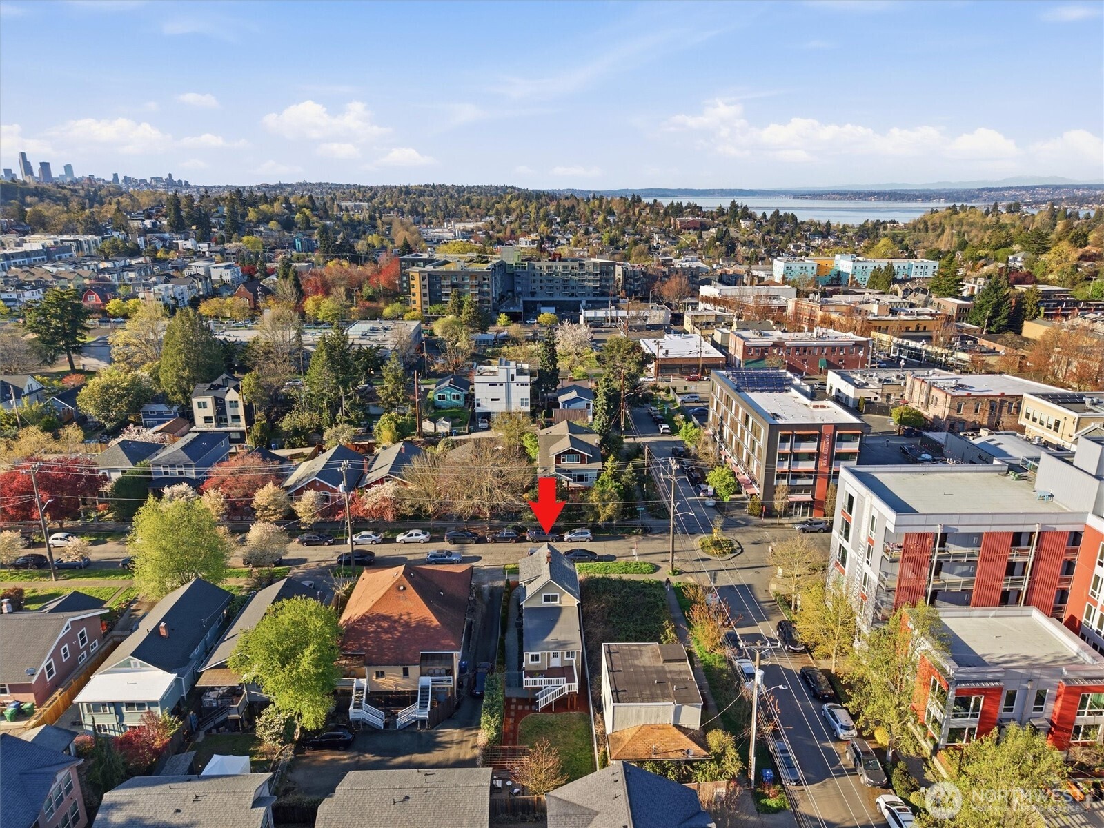 3557 S Hudson Street , Seattle, WA 98118
