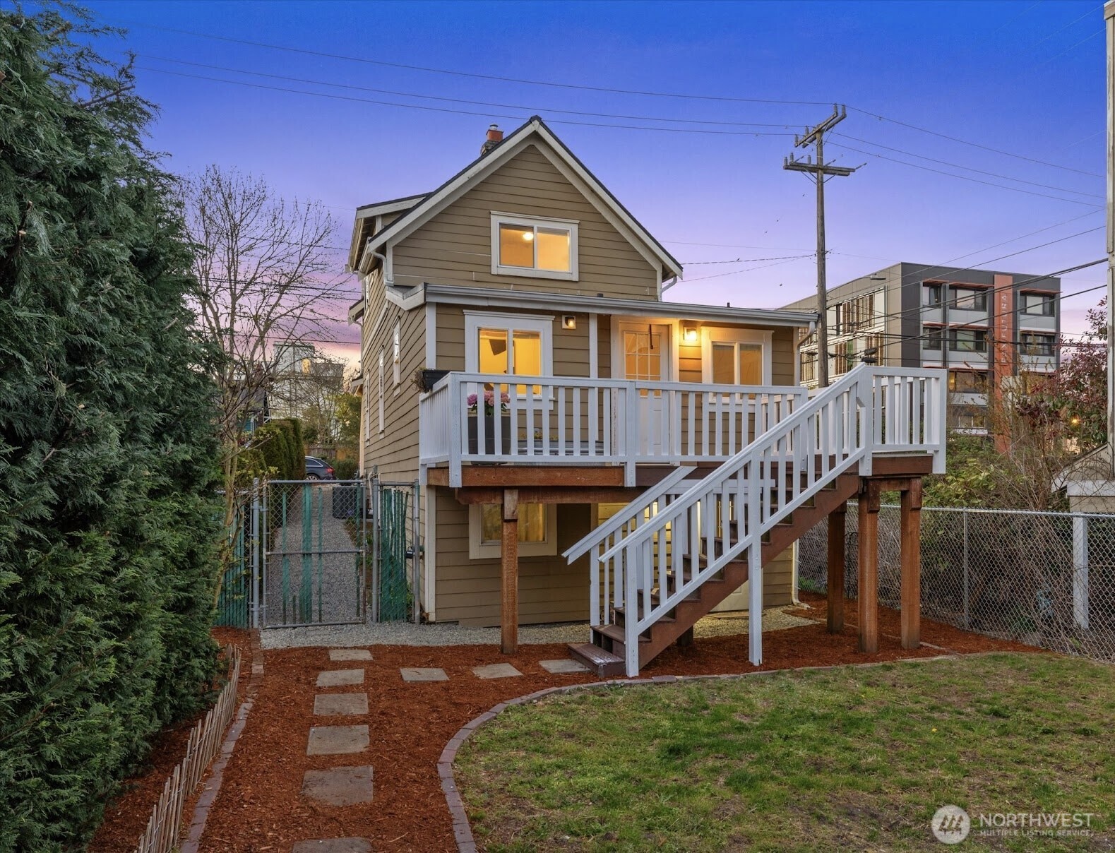 3557 S Hudson Street , Seattle, WA 98118