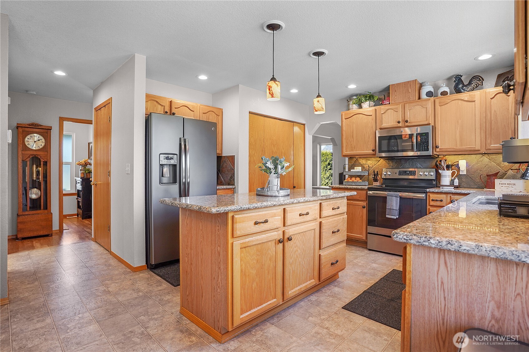7028 Cavalier Street SW, Olympia, WA 98512
