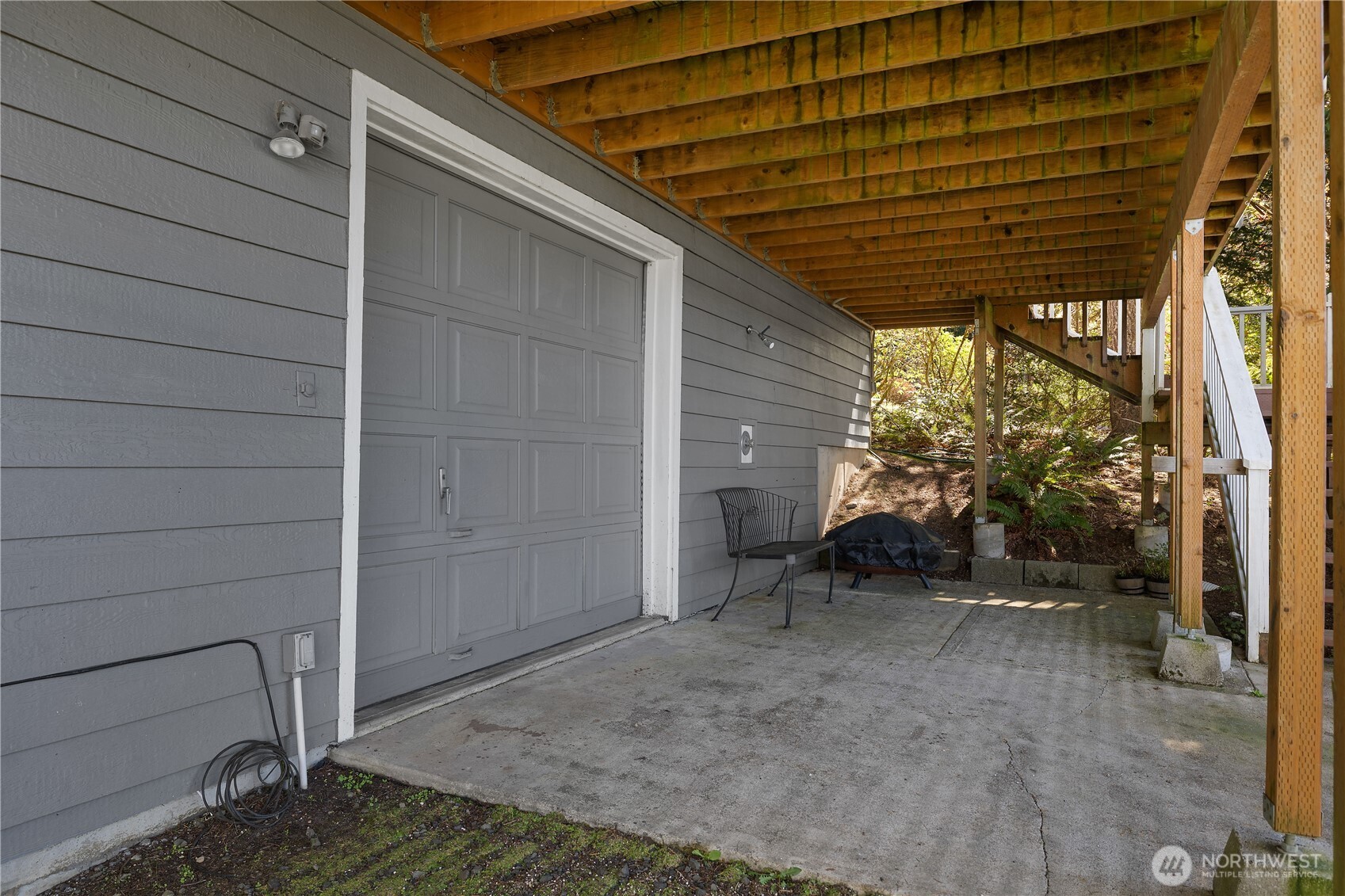 5023 Cooper Point Road NW, Olympia, WA 98502