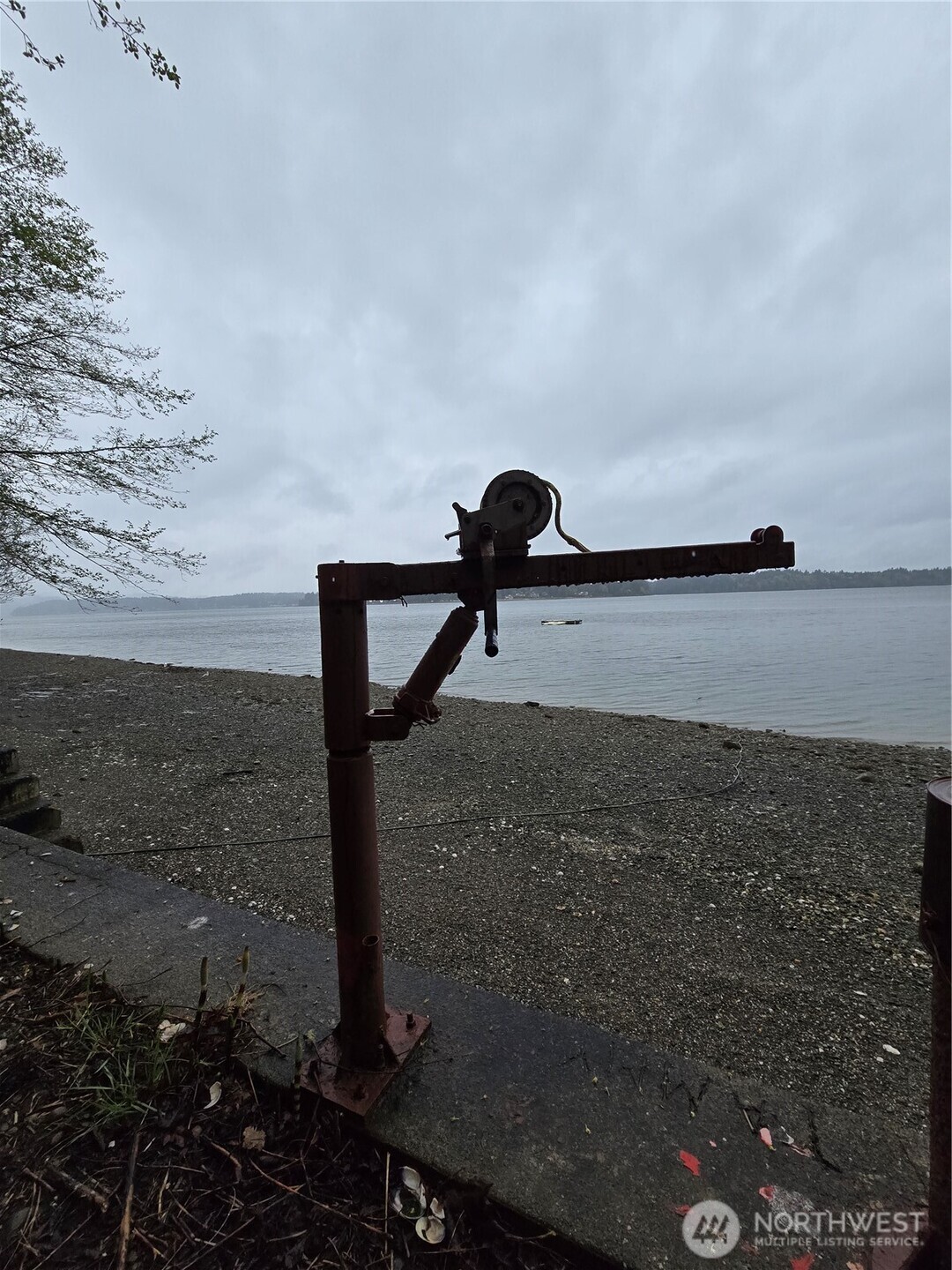 5023 Cooper Point Road NW, Olympia, WA 98502