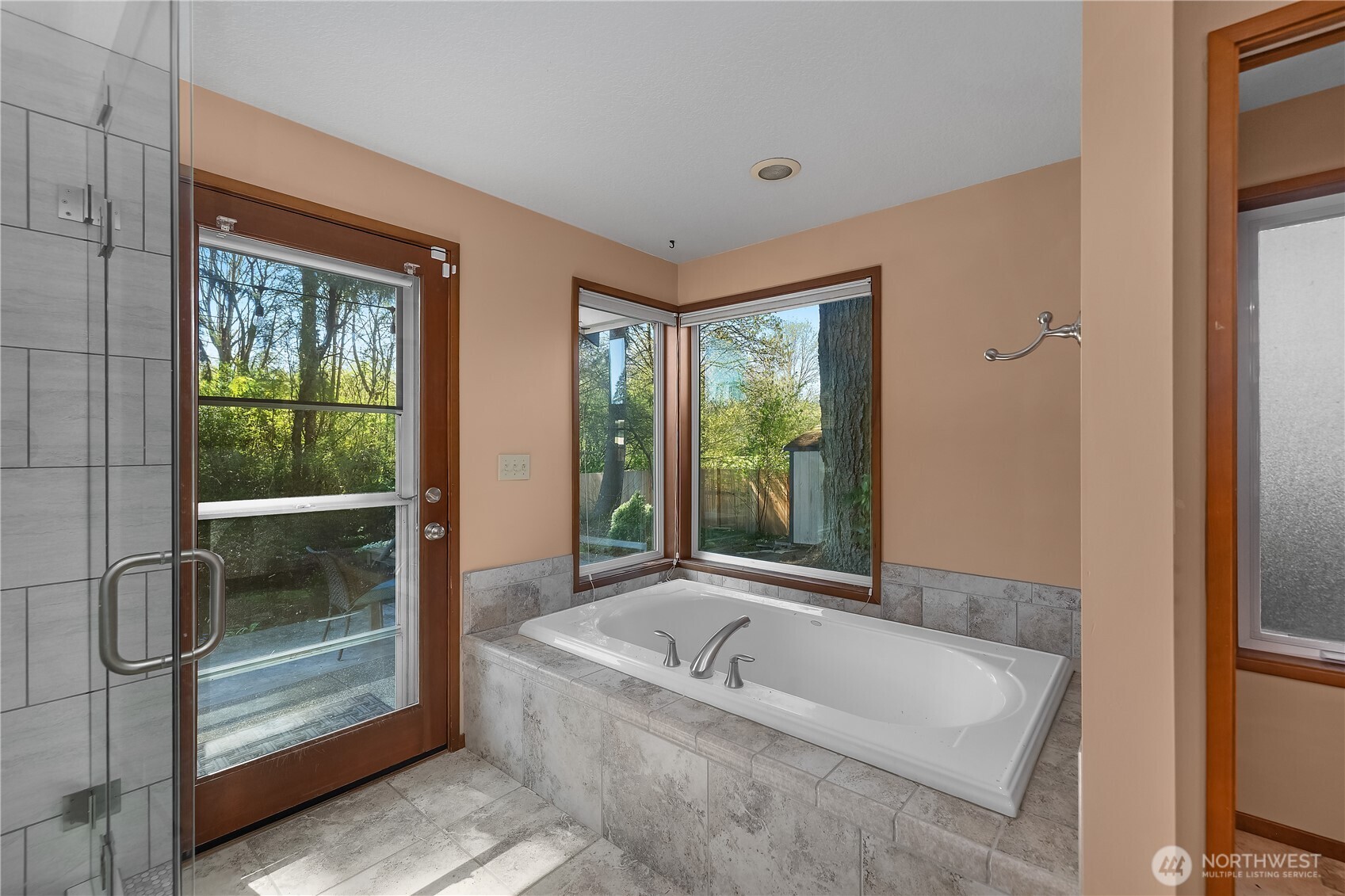 2813 Aberdeen Court SE, Olympia, WA 98501
