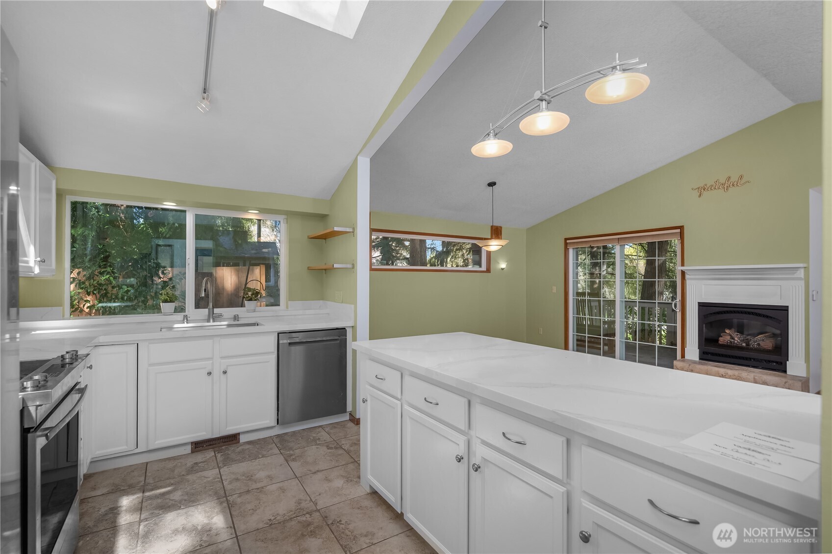 2813 Aberdeen Court SE, Olympia, WA 98501