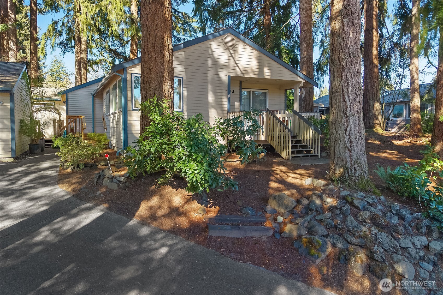 2813 Aberdeen Court SE, Olympia, WA 98501