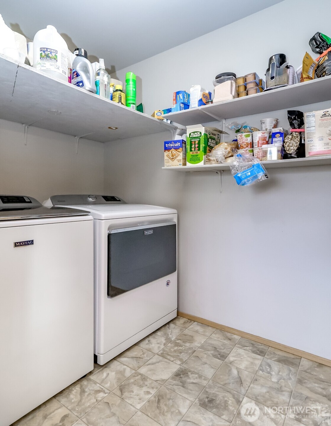 9921 Greenleaf Loop SE, Yelm, WA 98597