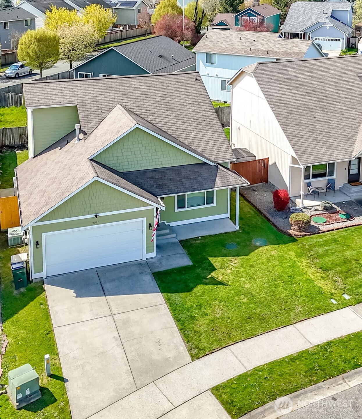 9921 Greenleaf Loop SE, Yelm, WA 98597