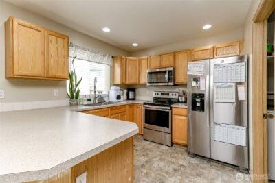 9921 Greenleaf Loop SE, Yelm, WA 98597 - Photo 9