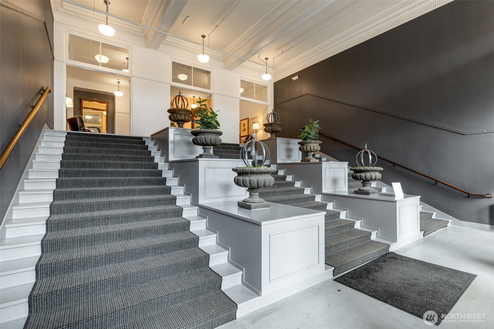 201 Galer Street #436, Seattle, WA 98109