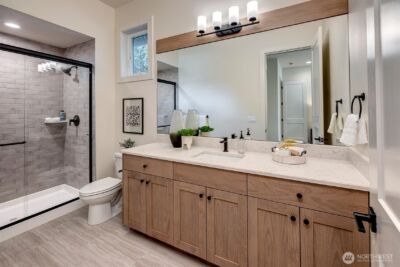 43592 SE 145th Place , North Bend, WA 98045