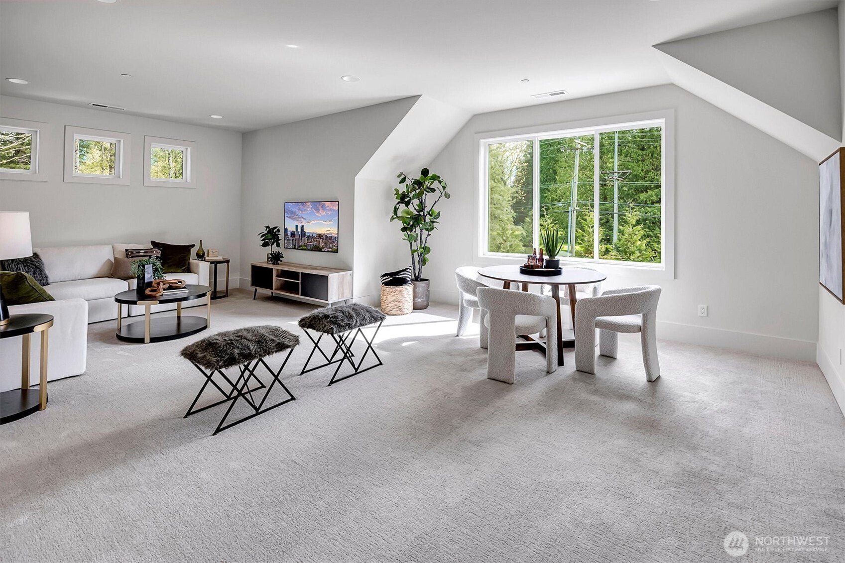 43592 SE 145th Place , North Bend, WA 98045