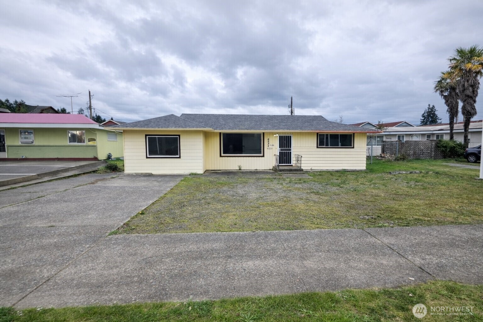 4534 S Pine Street , Tacoma, WA 98409