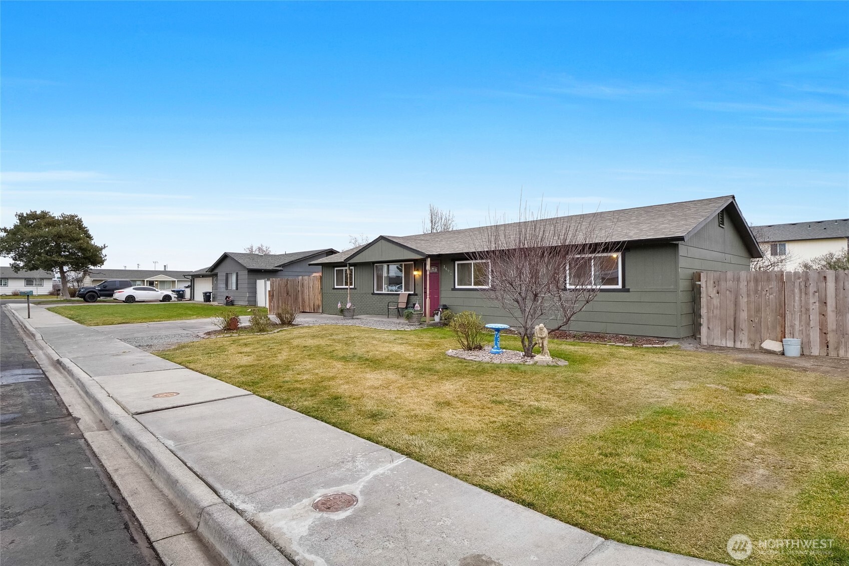 1692 S Wallace Street , Moses Lake, WA 98837